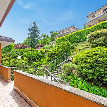 Riflessi Di Luce: Maggiore View Balcony - Happy Lägenhet Stresa