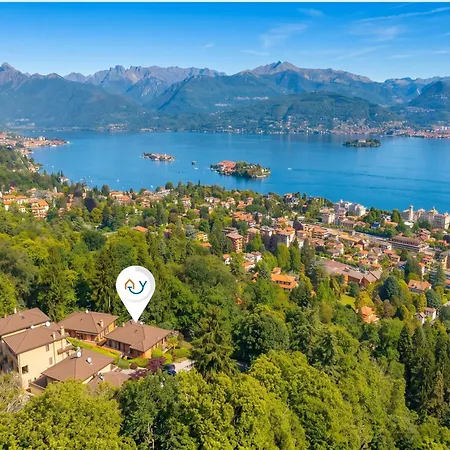 Riflessi Di Luce: Maggiore View Balcony - Happy Lägenhet Stresa
